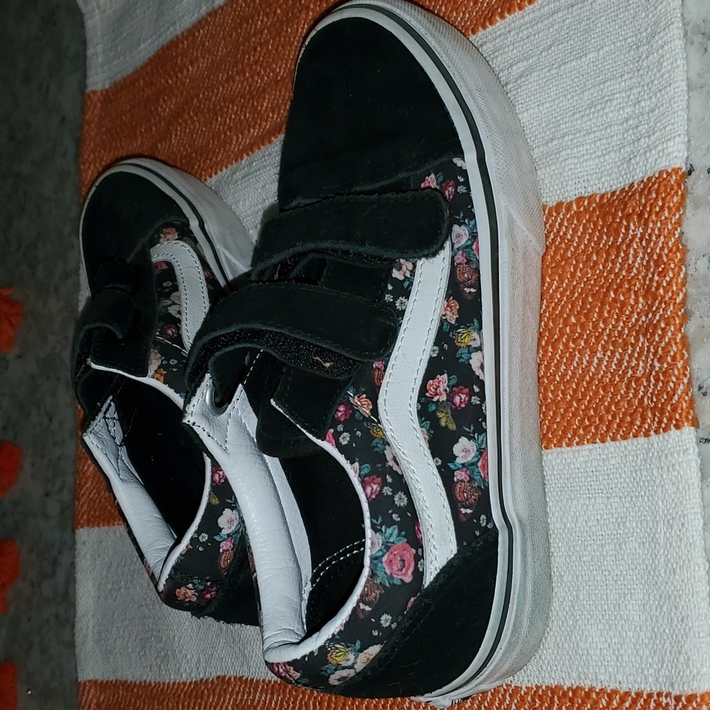 Vans Velcro Sneakers